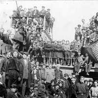 1930 г. Экскурсия молодежи рудника на пароход Трансбалт на Тетюхе-Пристани