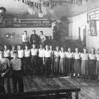1936 г. Тетюхе. Физкультурники в клубе им. Ленина (позднее это был дом пионеров - возле автовокзала)