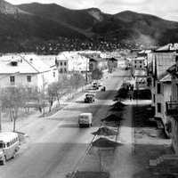 1960-е гг. Улица Комсомольская (сейчас проспект 50 лет Октября). 
Решением № 310 от 28 сентября 1967 г. райисполком переименовал улицы Комсомольскую и Первомайскую в проспект
имени 50-летия Октября. 